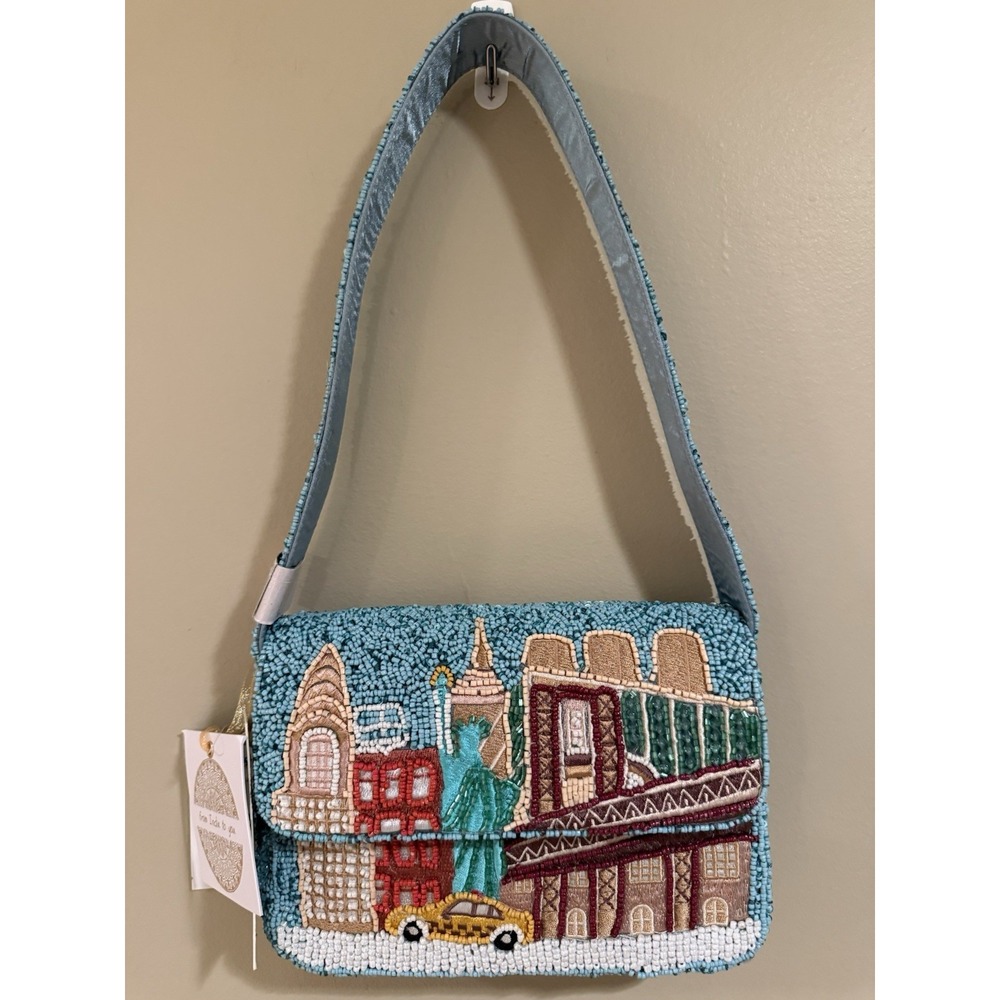 NWT New York City Beaded Shoulder Bag Flap Handbag NYC Skyline Statue of Liberty